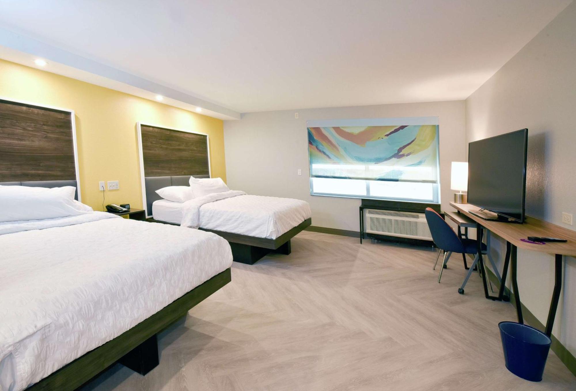 Tru By Hilton Lawrence Otel Dış mekan fotoğraf